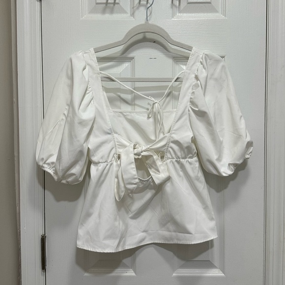 H&M Divided White Top - Picture 3 of 4